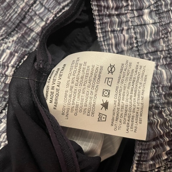 Nike Women’s One Dri-Fit Mid-Rise 3” Navy Blue Brief Lined Shorts Sz M NWT - Picture 8 of 9